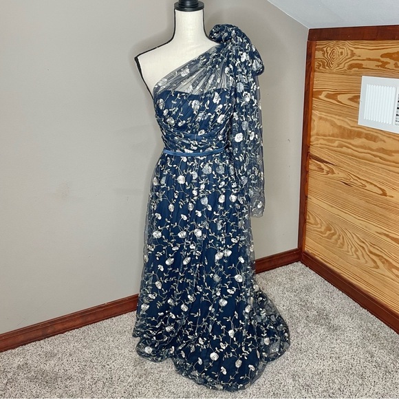 Lulus Whimsical Allure Navy Mesh Embroidered One-Shoulder Maxi Dress XS NWT - Picture 2 of 11